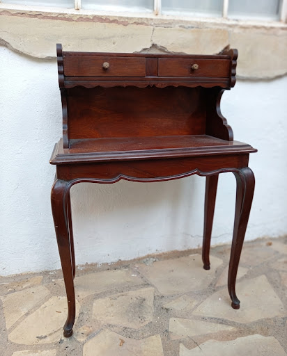 Antes y Después: Muebles Recuperados y de Diseño en Barcelona
